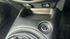 Nissan Juke 1.0 DiG-T 114 N-Connecta 5dr DCT Petrol Hatchback